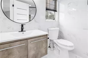 14500 N Bayshore Dr, Madeira Beach, FL 33708 - Photo 25