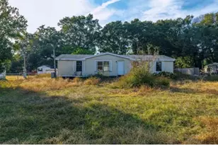13114 SE 32nd Ct, Belleview, FL 34420 - Photo 1