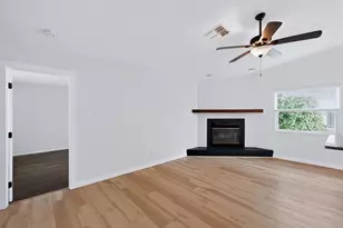 1035 Anclote Dr, Tarpon Springs, FL 34689 - Photo 31