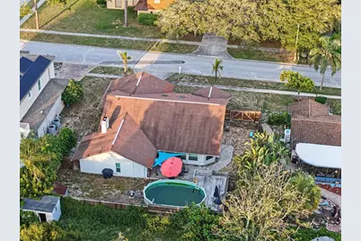 1035 Anclote Drive, Tarpon Springs, FL 34689 - Photo 43