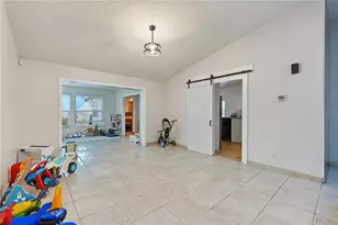1035 Anclote Dr, Tarpon Springs, FL 34689 - Photo 13