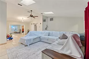 1035 Anclote Dr, Tarpon Springs, FL 34689 - Photo 11