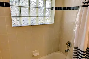 1083 Snead Ave, Sarasota, FL 34237 - Photo 13