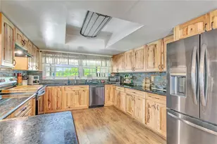 10710 Bill Tucker Rd, Wimauma, FL 33598 - Photo 9