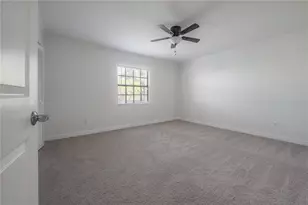 5026 Cypress Trace Dr, Tampa, FL 33624 - Photo 17