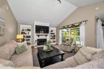 6923 Silvermill Drive, Tampa, FL 33635 - Photo 11