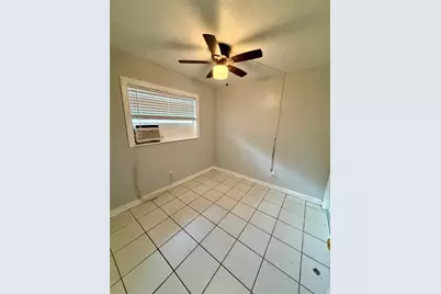 908 Beverly Avenue #C, Largo, FL 33770 - Photo 7