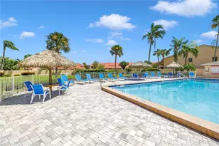 4900 Brittany Dr S, Saint Petersburg, FL 33715 - Photo 3