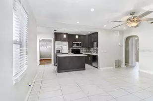 711 16th Ave S, Saint Petersburg, FL 33701 - Photo 5