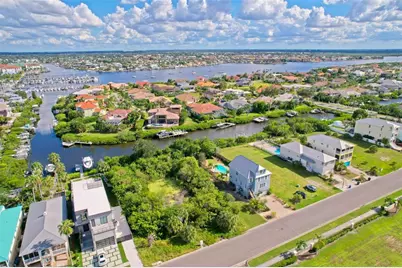6407 Marbella Boulevard, Apollo Beach, FL 33572 - Photo 5