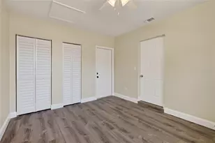 9904 Tulip Street N, Pinellas Park, FL 33782 - Photo 21