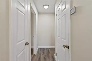 9904 Tulip Street N, Pinellas Park, FL 33782 - Photo 15
