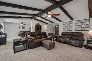 12080 66th Ave, Seminole, FL 33772 - Photo 9