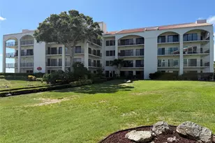 306 Mariner Dr, Tarpon Springs, FL 34689 - Photo 1