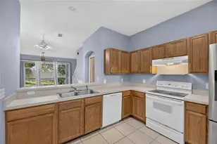 9831 Blue Palm Way, Tampa, FL 33610 - Photo 7