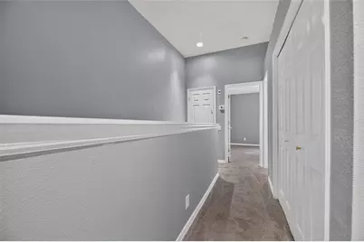 9831 Blue Palm Way, Tampa, FL 33610 - Photo 23