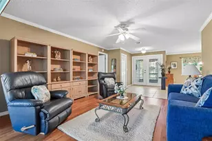1913 Wolf Laurel Dr, Sun City Center, FL 33573 - Photo 11