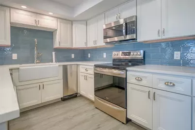 220 Belleview Boulevard #812, Belleair, FL 33756 - Photo 9