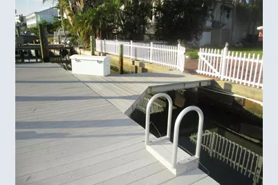11855 1st Street E, Treasure Island, FL 33706 - Photo 5