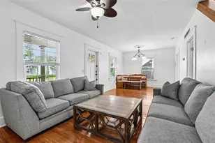 467 9th Ave N, Saint Petersburg, FL 33701 - Photo 7
