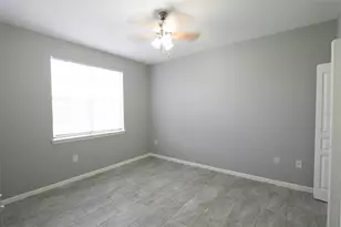 17101 Carrington Park Dr, Tampa, FL 33647 - Photo 19