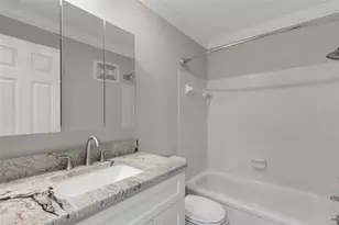 209 Fernwood Cir, Seminole, FL 33777 - Photo 23