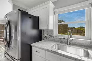 209 Fernwood Cir, Seminole, FL 33777 - Photo 15