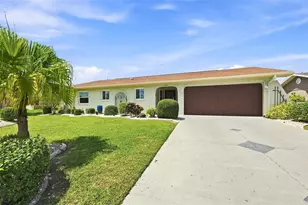 1804 Fort Duquesna Dr, Sun City Center, FL 33573 - Photo 5