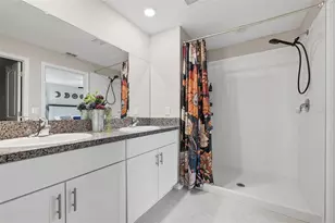 39745 Harvest Creek Ln, Zephyrhills, FL 33540 - Photo 29
