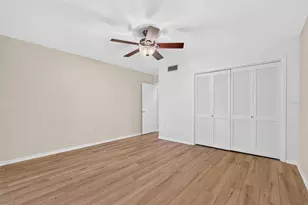 138 36th Ave N, Saint Petersburg, FL 33704 - Photo 7