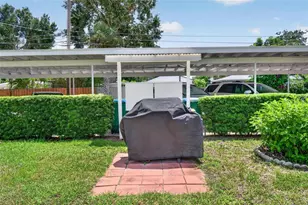 138 36th Ave N, Saint Petersburg, FL 33704 - Photo 17