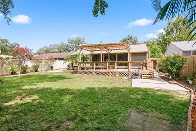 624 E Spruce Street, Tarpon Springs, FL 34689 - Photo 37