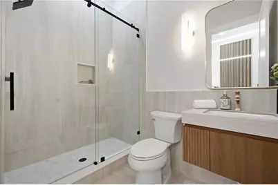 810 W Braddock Street, Tampa, FL 33603 - Photo 23