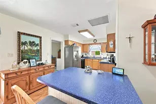 518 W 129th Ave, Tampa, FL 33612 - Photo 11