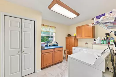 518 W 129th Avenue, Tampa, FL 33612 - Photo 25