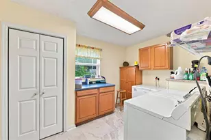 518 W 129th Ave, Tampa, FL 33612 - Photo 25