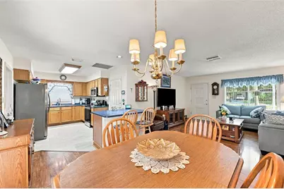 518 W 129th Avenue, Tampa, FL 33612 - Photo 9