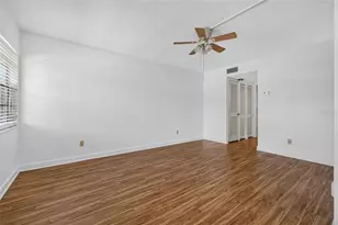 1000 79th Ave N, Saint Petersburg, FL 33702 - Photo 3