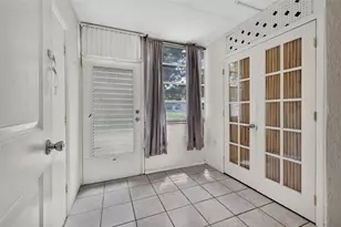 1000 79th Ave N, Saint Petersburg, FL 33702 - Photo 13