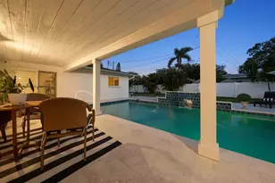 821 Jacaranda Dr, Largo, FL 33770 - Photo 37