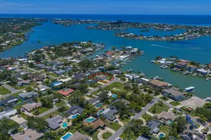 821 Jacaranda Dr, Largo, FL 33770 - Photo 61