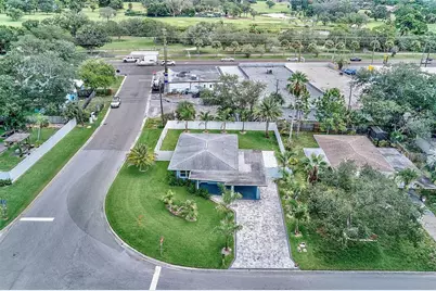 2425 Baywood Drive E, Dunedin, FL 34698 - Photo 39
