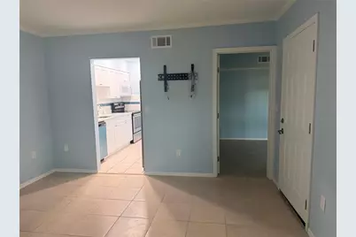 179 Medallion Boulevard #D, Madeira Beach, FL 33708 - Photo 9