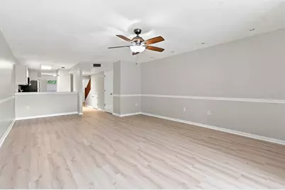 14635 Par Club Circle, Tampa, FL 33618 - Photo 7