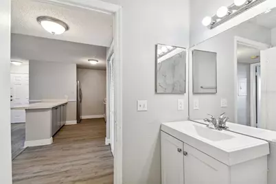 9481 Highland Oak Drive #303, Tampa, FL 33647 - Photo 17