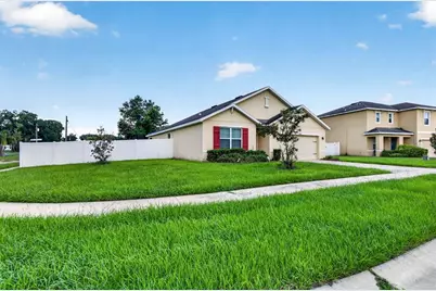 35900 Hillbrook Avenue, Zephyrhills, FL 33541 - Photo 3