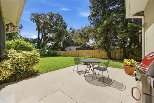 1905 Pine St, Valrico, FL 33594 - Photo 33