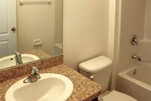 13827 River Fish Ct, Tampa, FL 33637 - Photo 23
