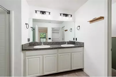 36077 Stable Wilk Avenue, Zephyrhills, FL 33541 - Photo 27
