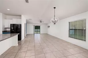 36077 Stable Wilk Ave, Zephyrhills, FL 33541 - Photo 17